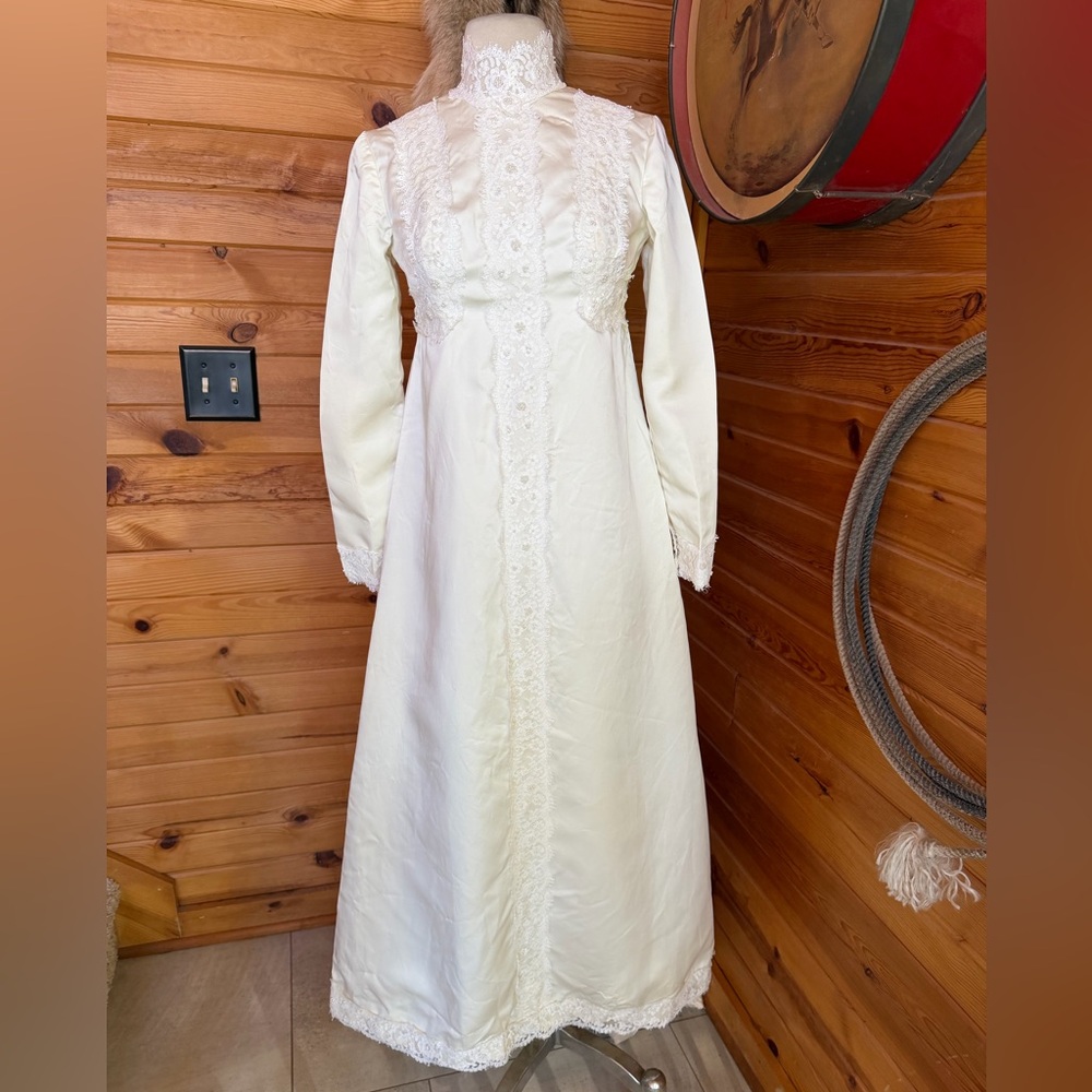 Late 1960s/70s Ivory Victorian Revival High Collar Lace Trim Beaded Wedding Dres